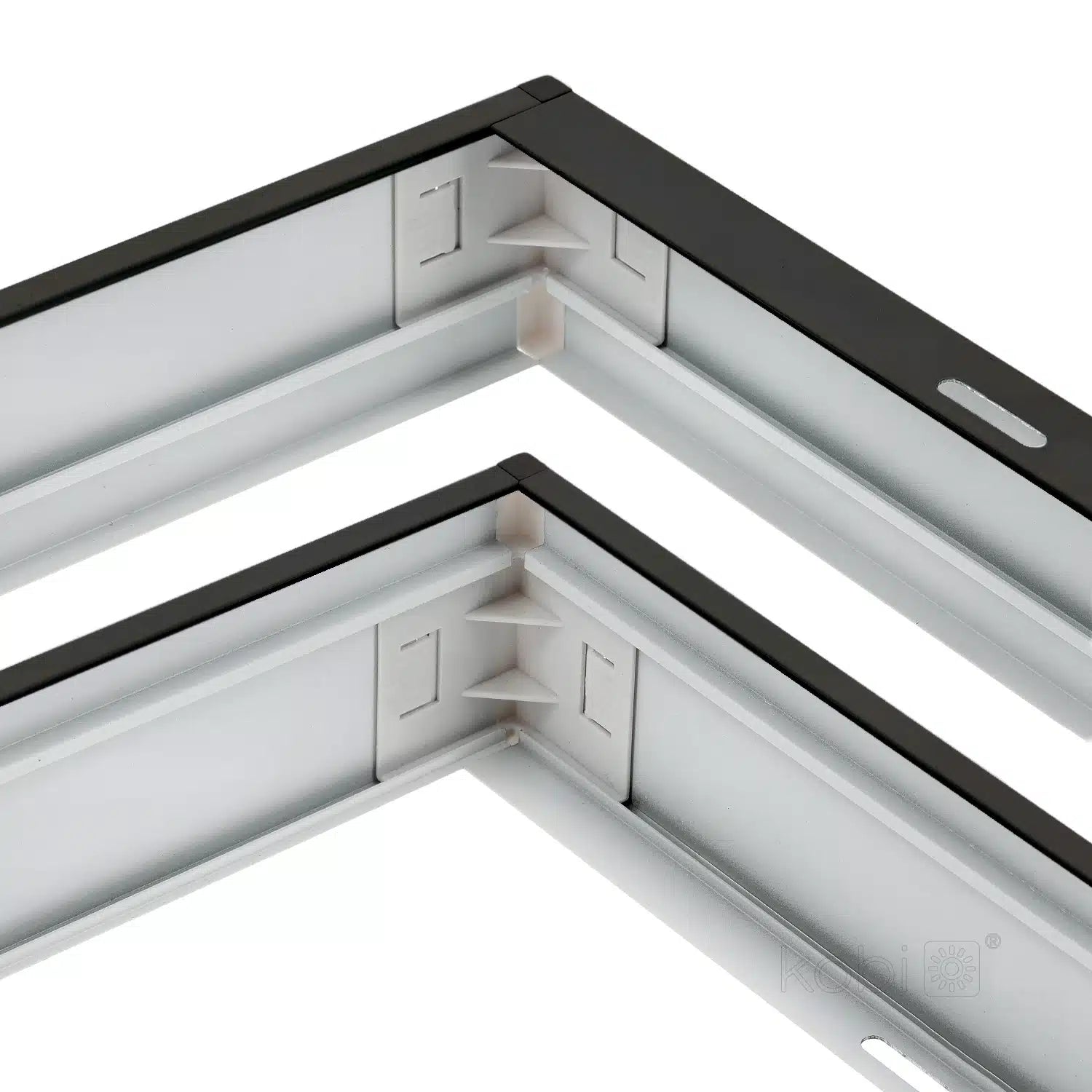 ramka-60×60-63mm-czarna-3-a1224fac