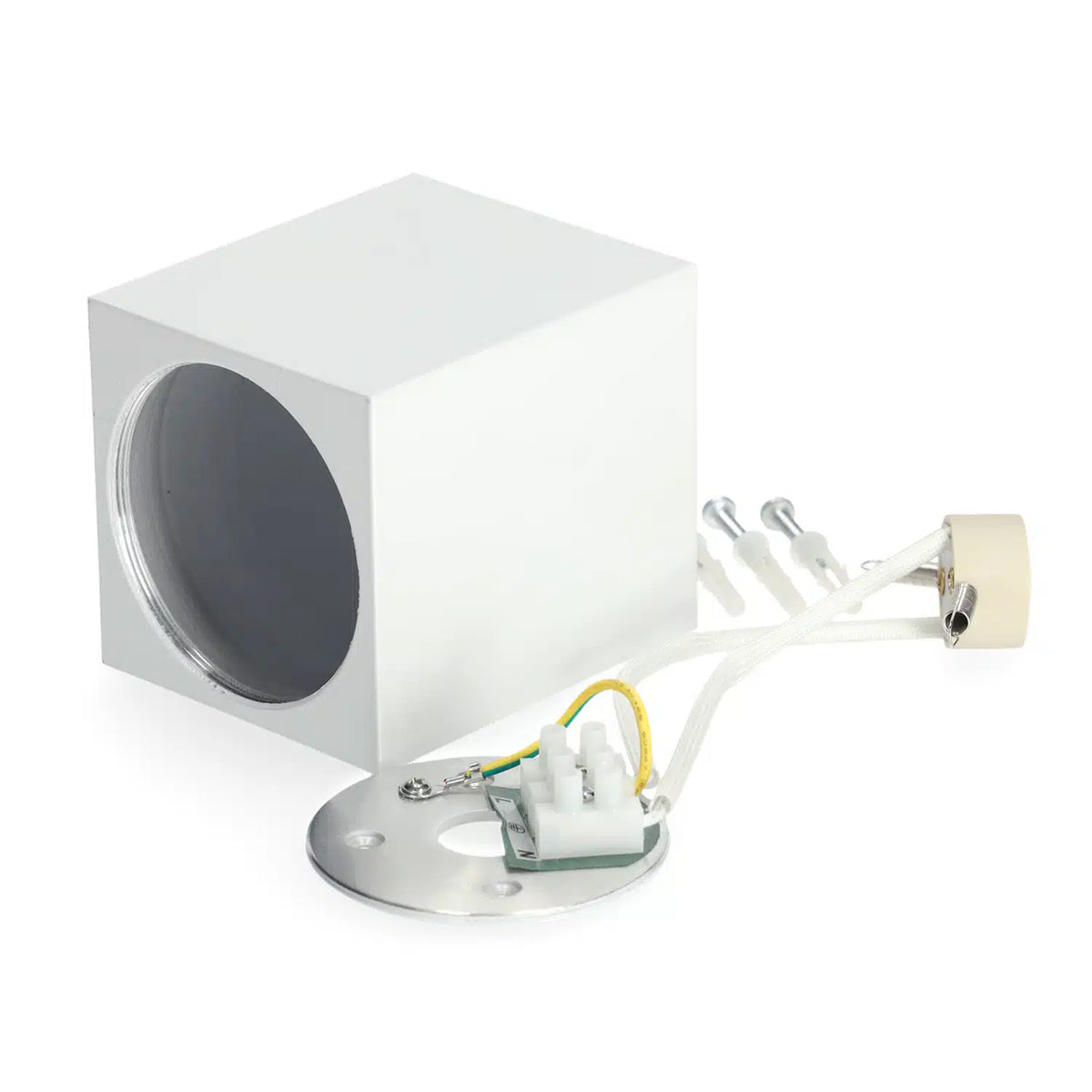 aquarius-square-white6-ab6ba713
