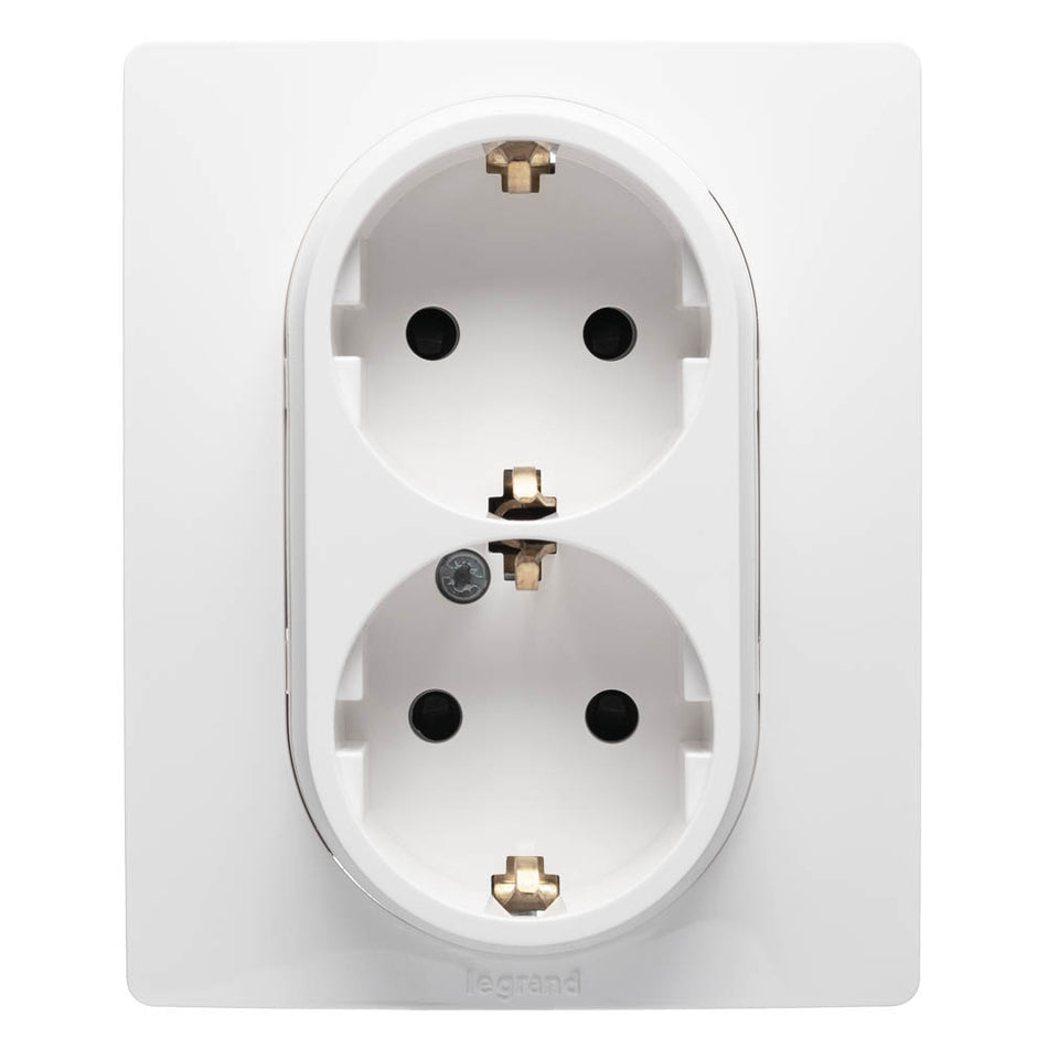 Priză dublă Schuko 16A alb, gama Niloe